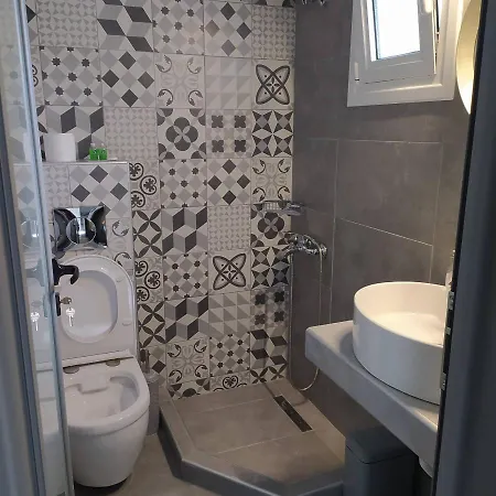 דירה Mei's Luxury סטאברוס