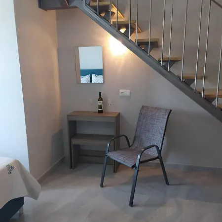 Mei's Luxury Stavros (Thessaloniki)