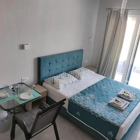 Mei's Luxury *